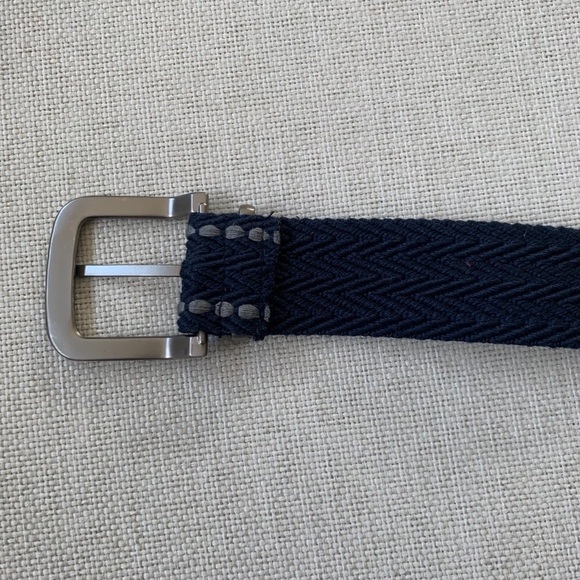 Belt for women size small - Picture 5 of 6
